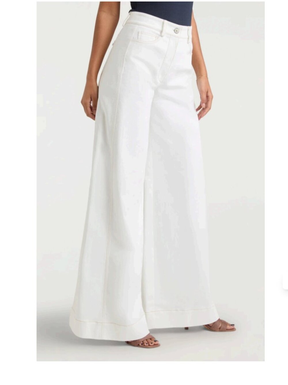Cinq a Sept Carol Flare Wide Leg Jeans White Sz 2